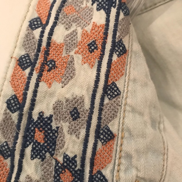 Perfect Fall Vest! - Picture 3 of 3